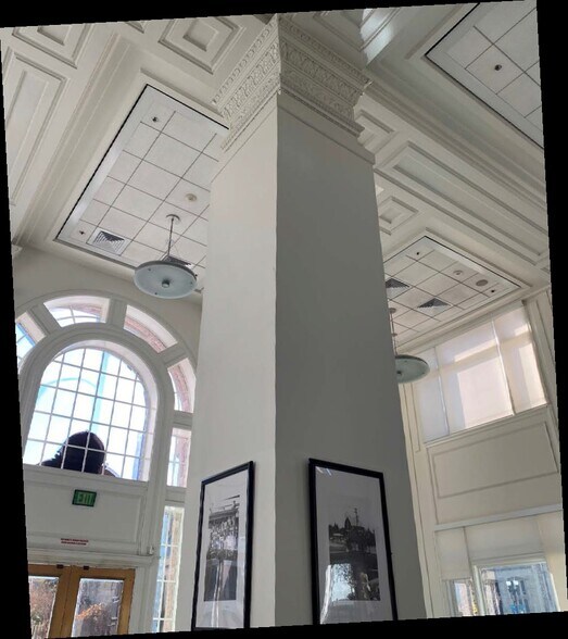 More Photos Of 525 E Colorado Blvd, Pasadena Office For Sale