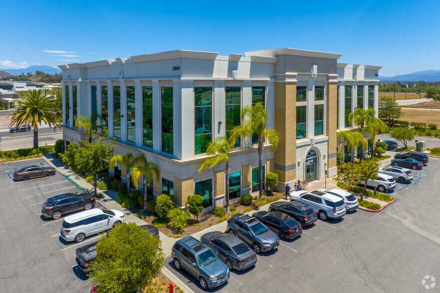 More Photos Of 25109 Jefferson Ave, Murrieta Medical For Lease