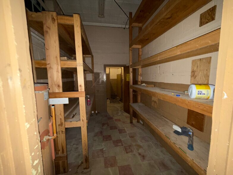 More Photos Of 98 Main St, Westerly General Retail For Lease