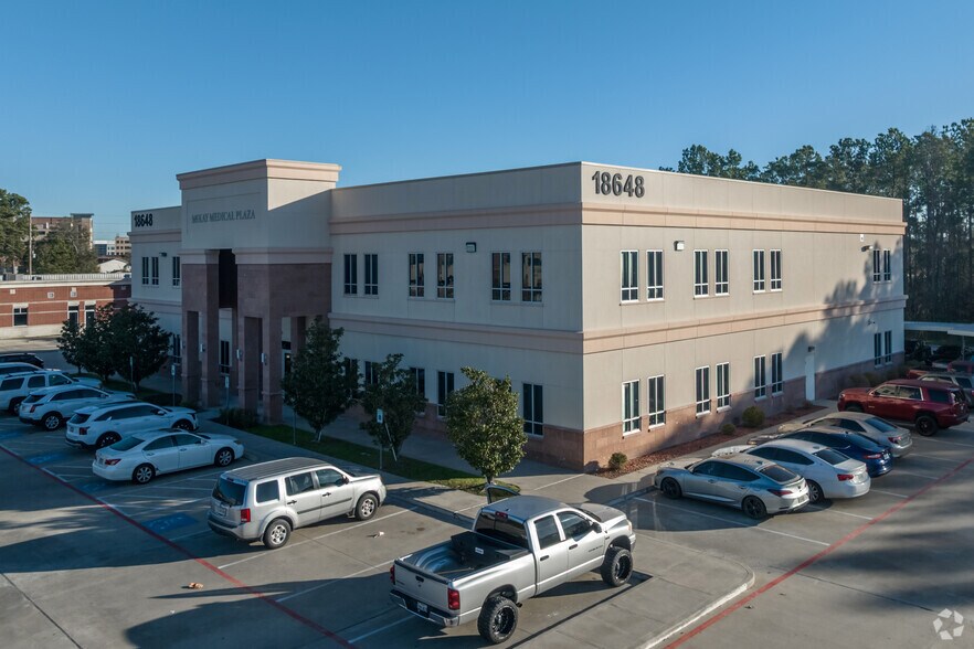 Primary Photo Of 18648 McKay Dr, Humble Medical For Lease