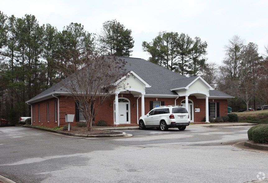 More Photos Of 190 Hawthorne Park, Athens Office For Sale