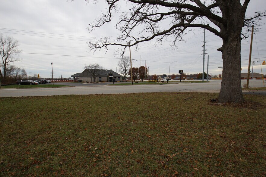 More Photos Of 0 Jackson Street St, Muncie Land For Sale