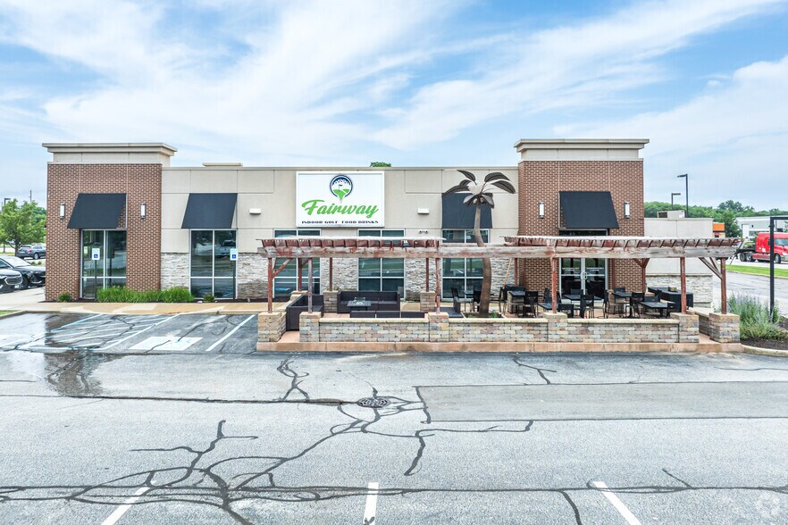 More Photos Of 6295 Ameriplex Dr, Portage Storefront For Lease