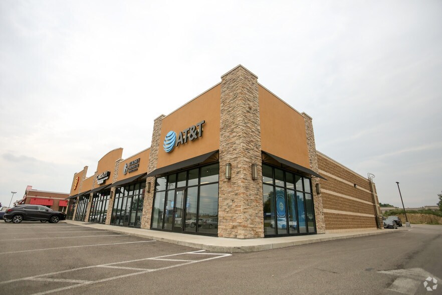 More Photos Of 4559 Boardman Canfield Rd, Canfield Freestanding For Lease