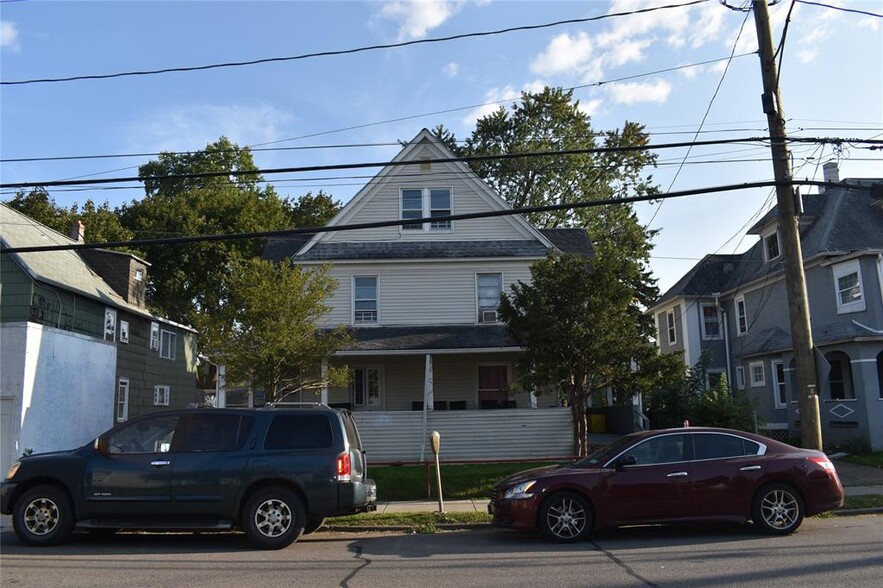 Primary Photo Of 1104 Monroe St, Endicott Apartments For Sale