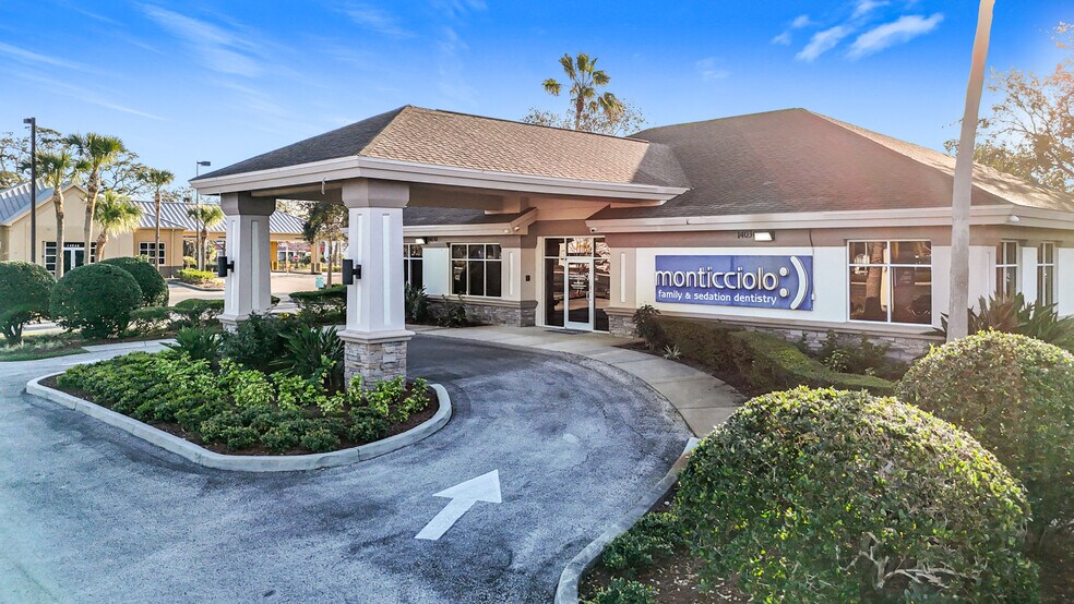 Primary Photo Of 14030 Us Highway 19, Hudson Medical For Sale