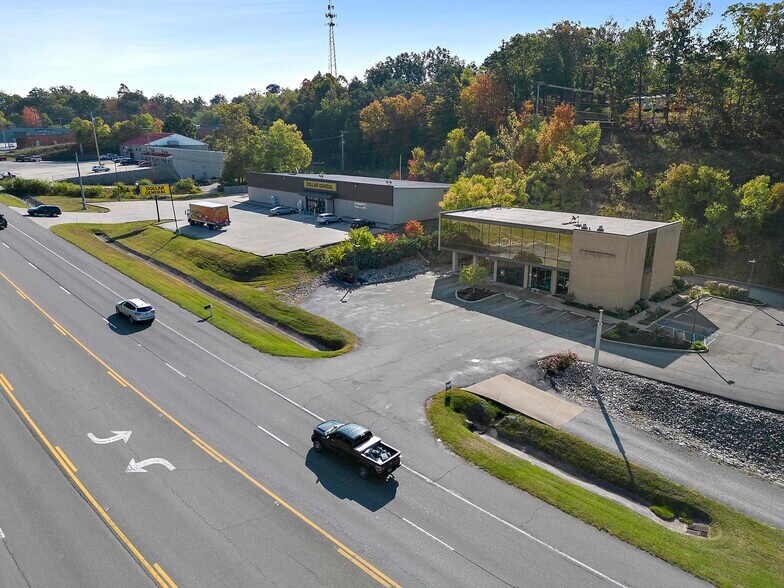 More Photos Of 5942 Us-60, Ashland Bank For Sale