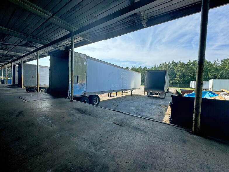 More Photos Of 4730 Ninety Six Hwy, Ninety Six Distribution For Sale