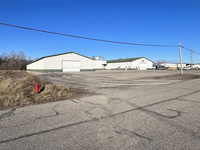 More Photos Of 102 Railroad Ave, Stryker Warehouse For Sale