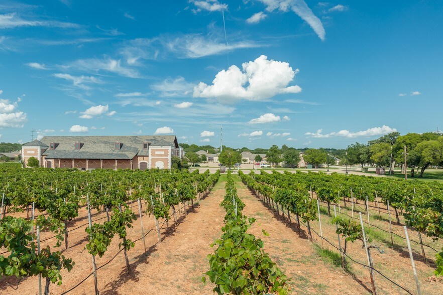 More Photos Of 2000 Champagne Blvd, Grapevine Specialty For Sale