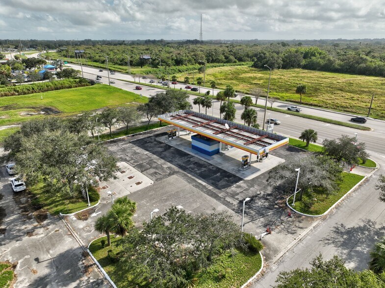 More Photos Of 4696 Okeechobee Rd, Fort Pierce Service Station For Sale