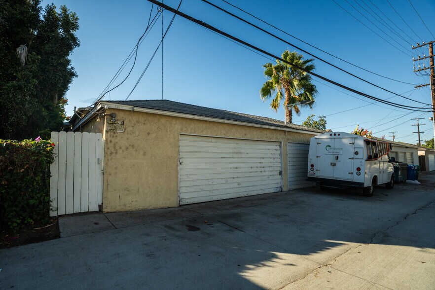 More Photos Of 4446 Linden Ave, Long Beach Apartments For Sale