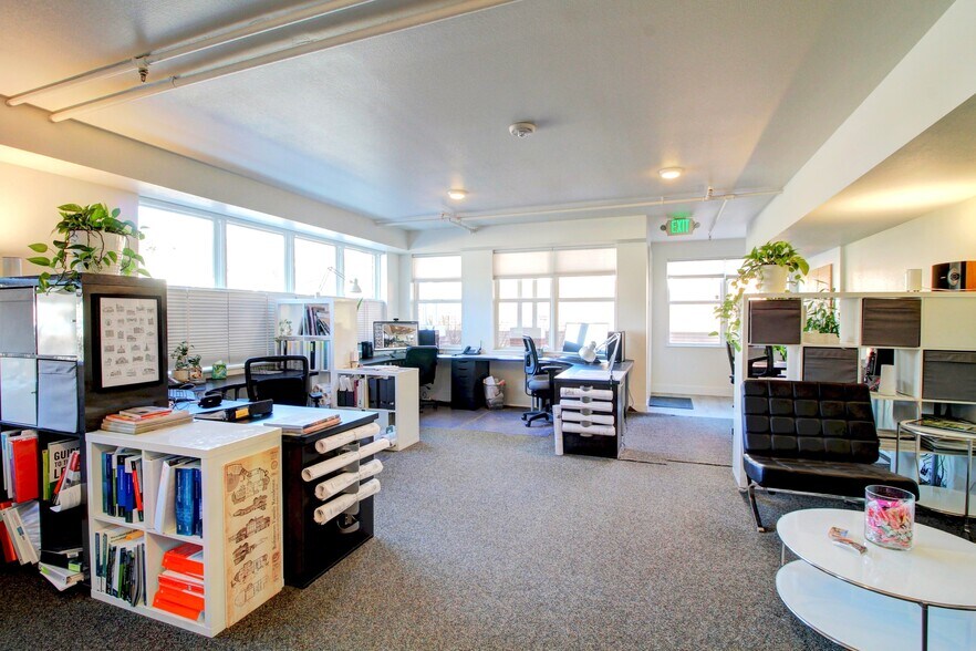 More Photos Of 2930 Broadway St, Boulder Office For Sale