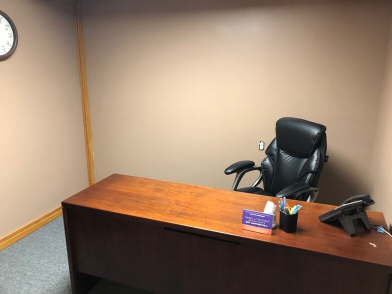 More Photos Of 4129 Okemos Rd, Okemos Office For Lease