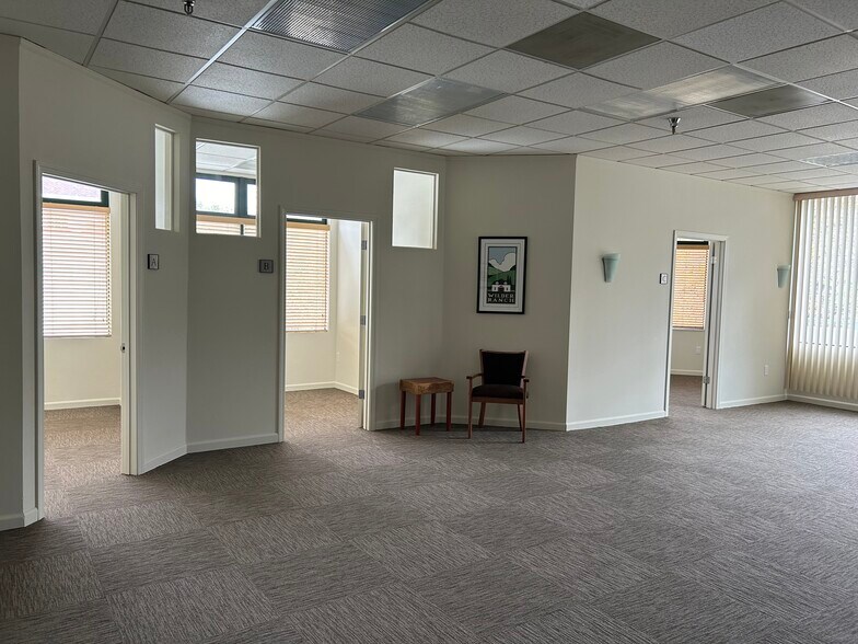 More Photos Of 1537 Pacific Ave, Santa Cruz Medical For Lease