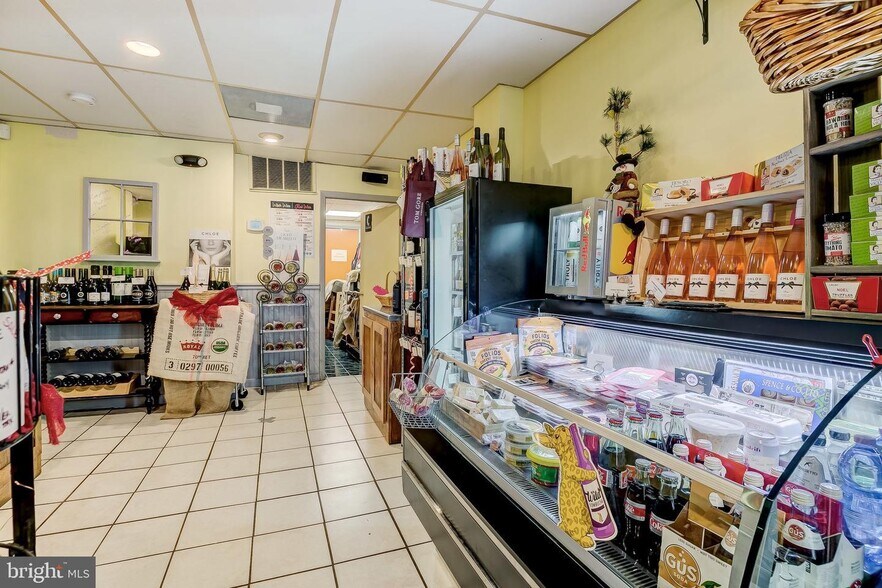 More Photos Of 1125 S Charles St, Baltimore Storefront Retail Residential For Sale