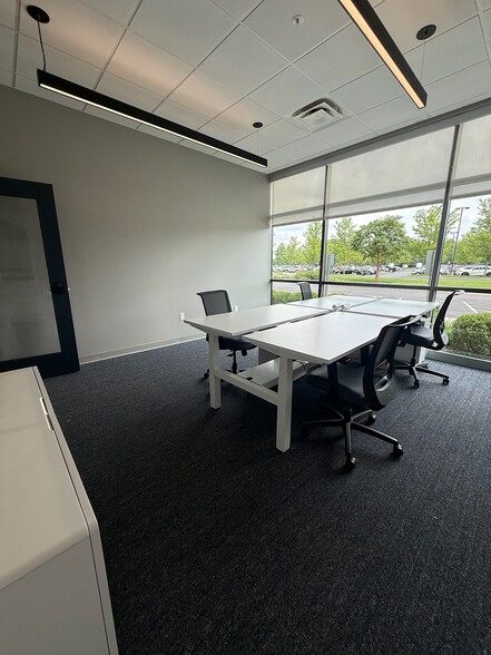 More Photos Of 7775 Walton Pky, New Albany Coworking Space