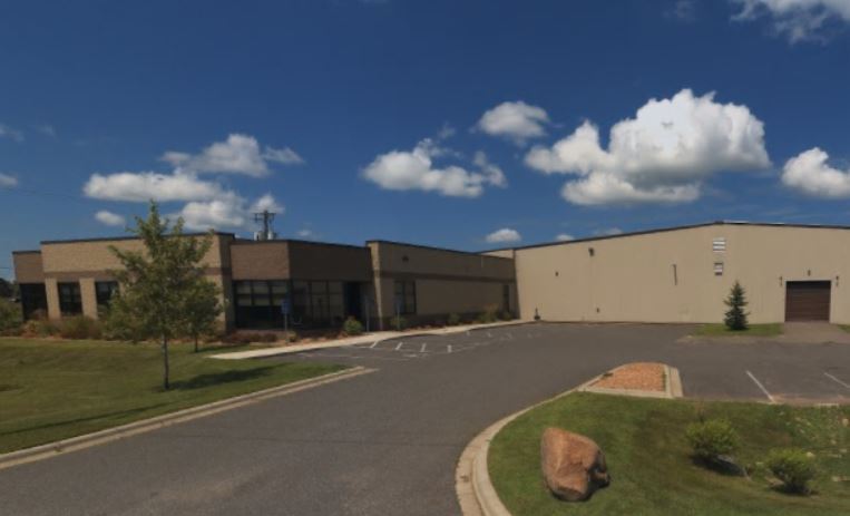 More Photos Of 5564 N 152nd St, Hugo Warehouse For Lease