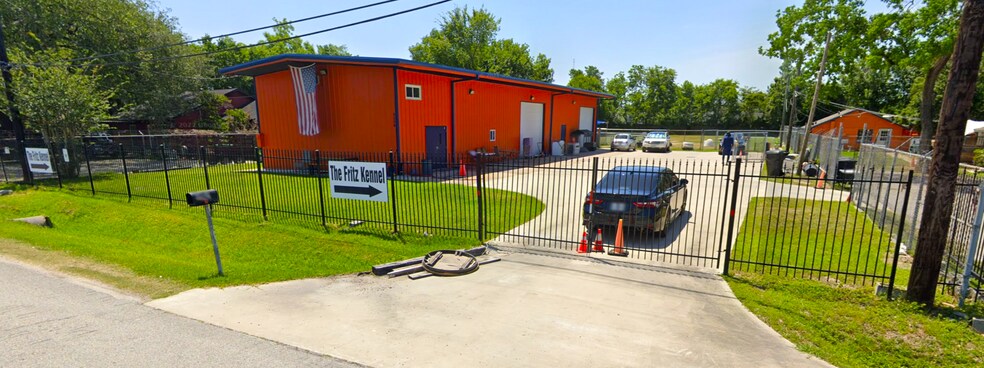 Primary Photo Of 9509 Yupondale Dr, Houston Warehouse For Lease