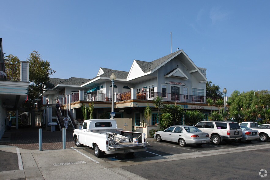 More Photos Of 300 Carlsbad Village Dr, Carlsbad Storefront For Lease