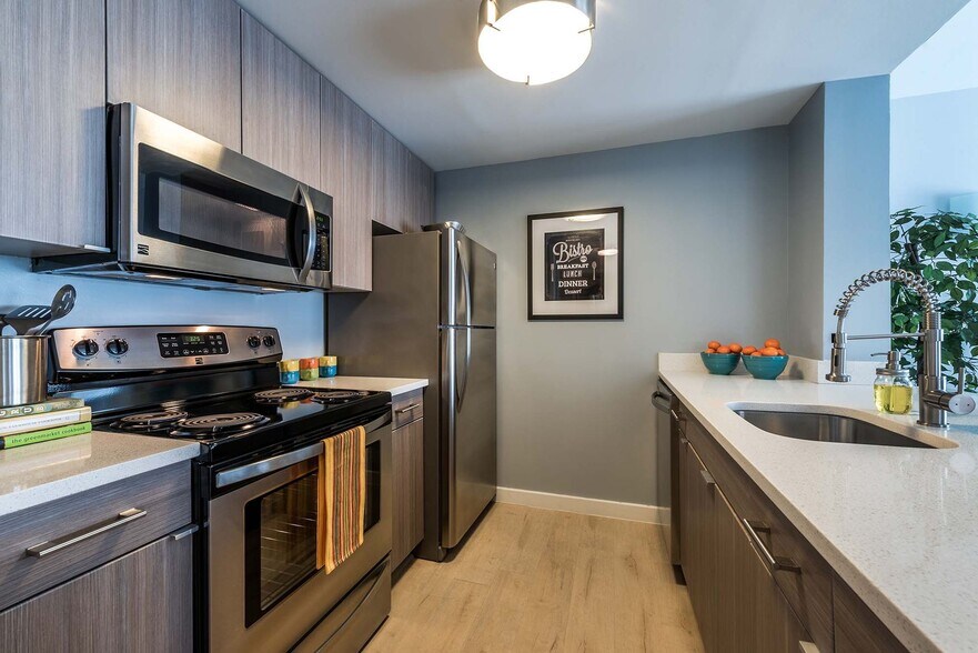 More Photos Of 30 Cattano Ave, Morristown Apartments For Lease