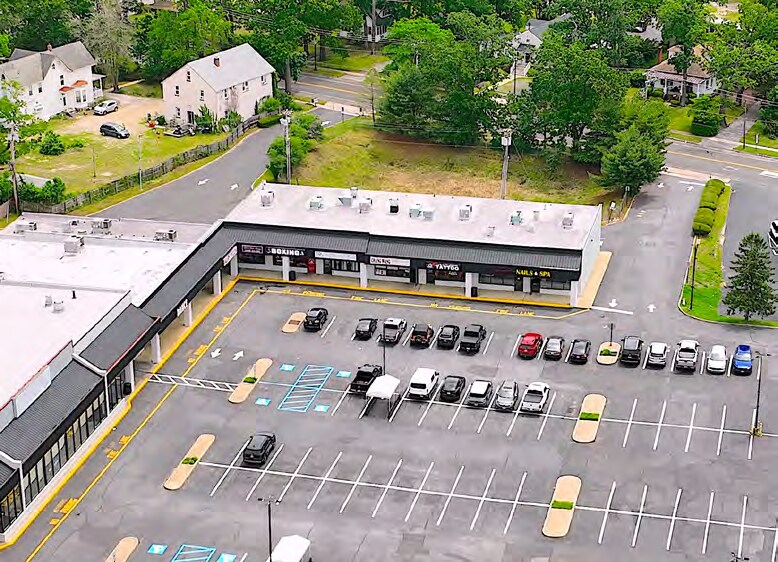 More Photos Of 386 White Horse Pike, Atco Supermarket For Lease