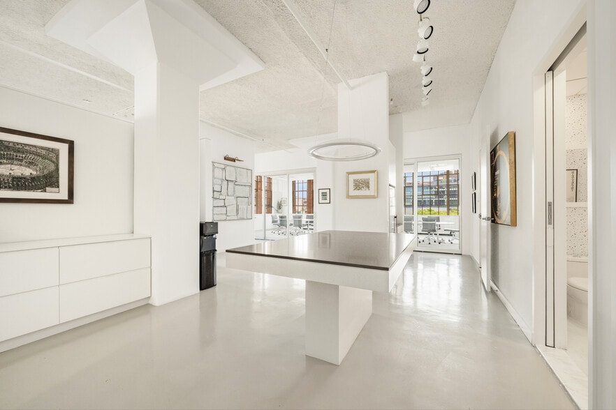 More Photos Of 145 Hudson St, New York Office Residential For Sale