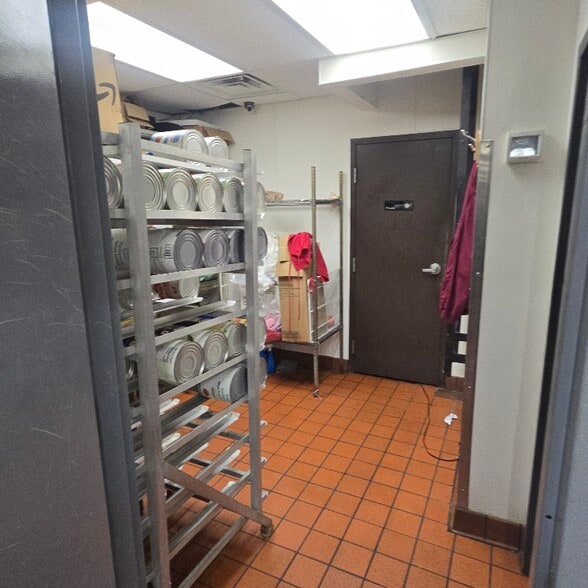 More Photos Of 2045 Brice Rd, Reynoldsburg Restaurant For Lease