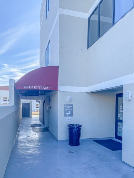 More Photos Of 295 89th St, Daly City Medical For Lease