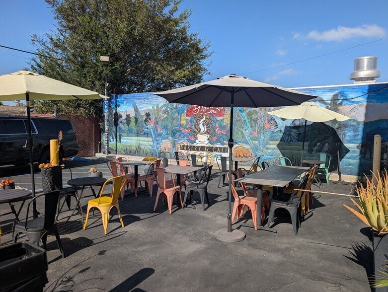 More Photos Of 2200 W Temple St, Los Angeles Restaurant For Lease