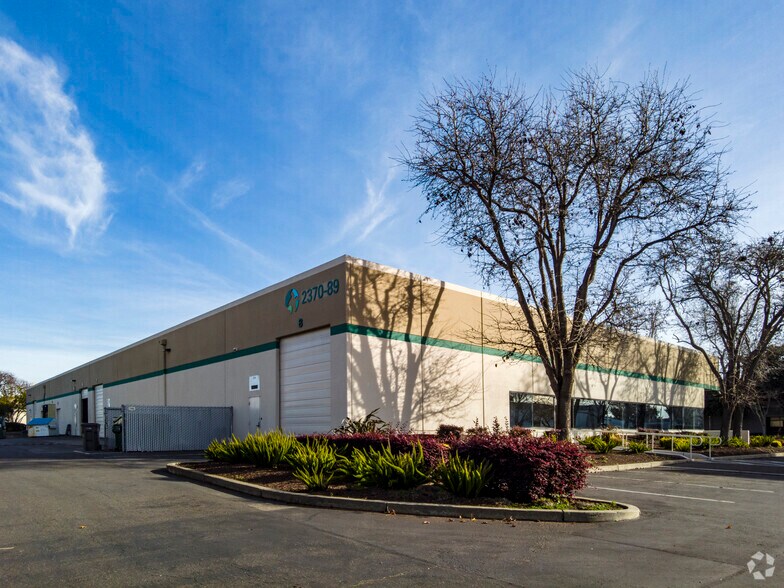 More Photos Of 2373-2389 Lincoln Ave, Hayward Research And Development For Lease