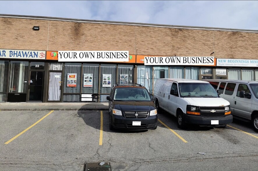 Primary Photo Of 50 Weybright Ct, Toronto Showroom For Lease