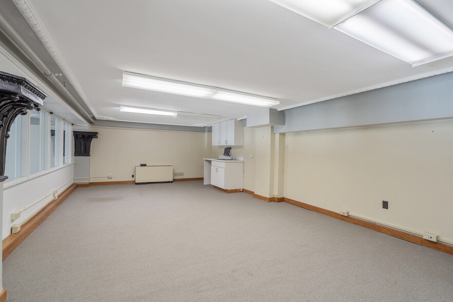 More Photos Of 344 W Genesee St, Syracuse Loft Creative Space For Lease