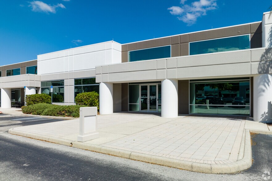 Primary Photo Of 30 S Keller Rd, Orlando Flex For Lease