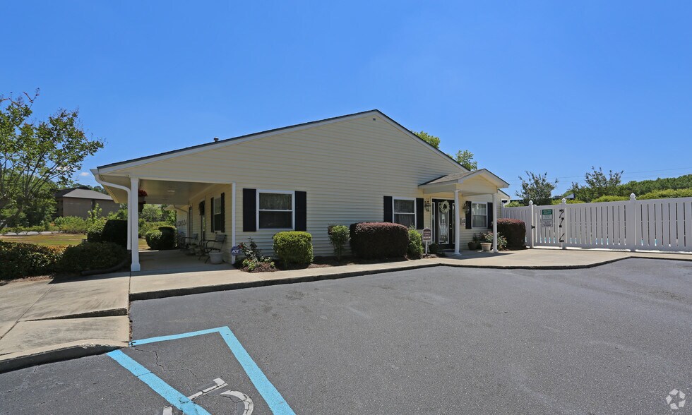 More Photos Of 200 Bentree Ln, Florence Apartments For Sale
