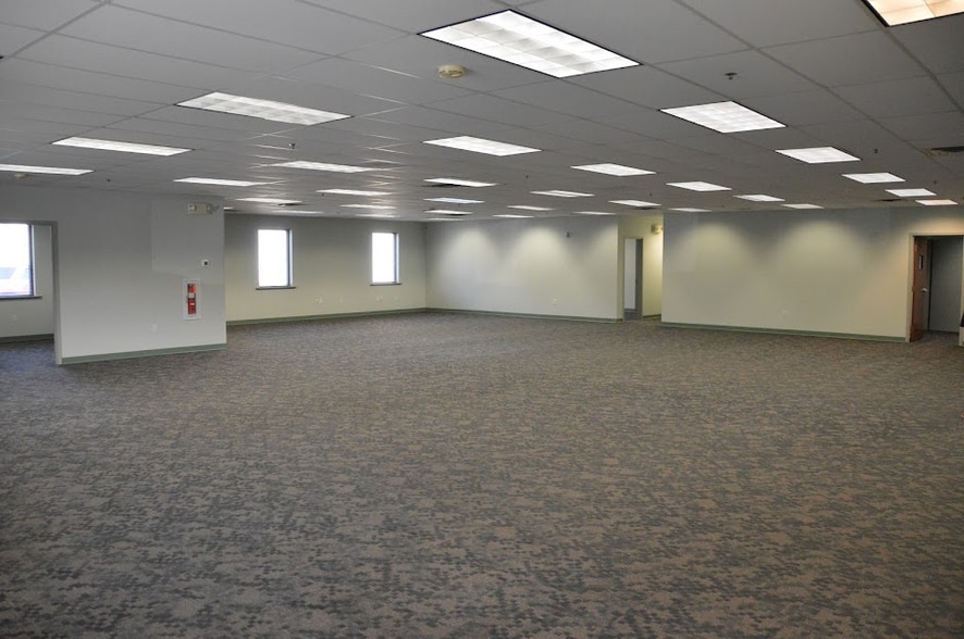 More Photos Of 1410 Laurel Blvd, Pottsville Warehouse For Lease