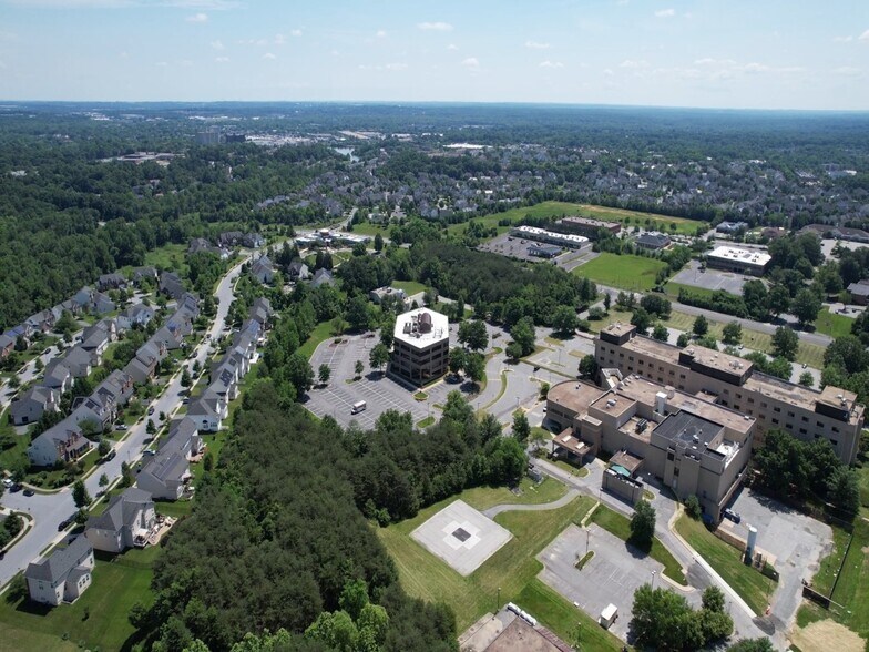 More Photos Of 7350 Van Dusen Rd, Laurel Medical For Sale