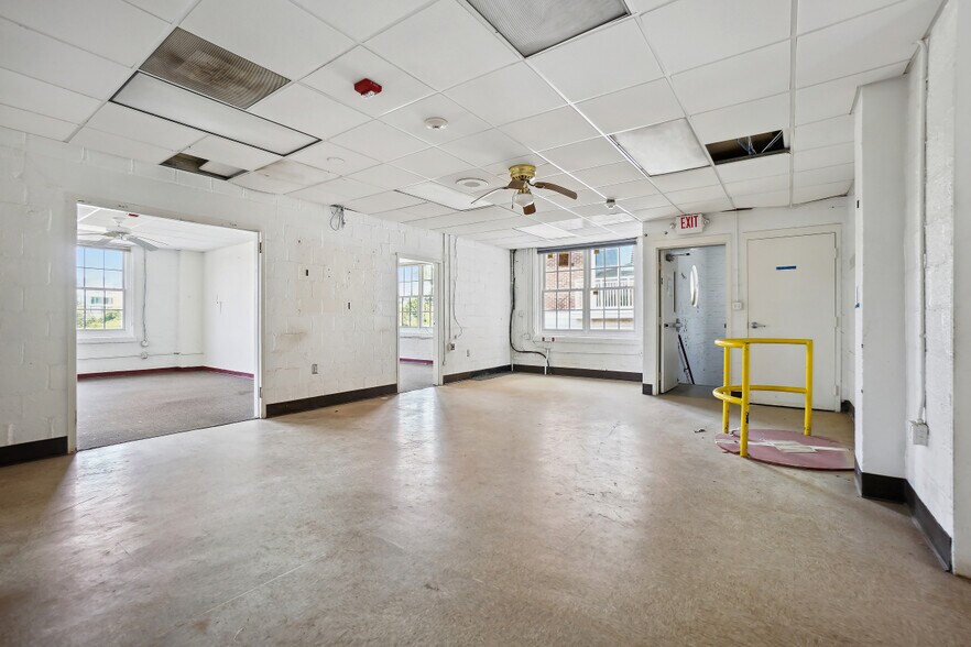 More Photos Of 6801 Cameron Dr NW, Washington Police Fire Station For Sale