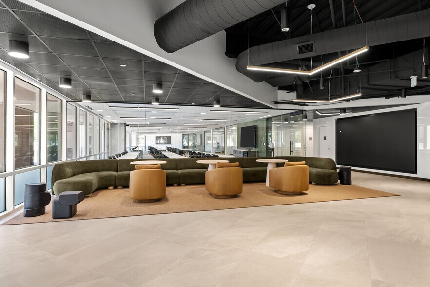 More Photos Of 4600 S Ulster St, Denver Office For Lease