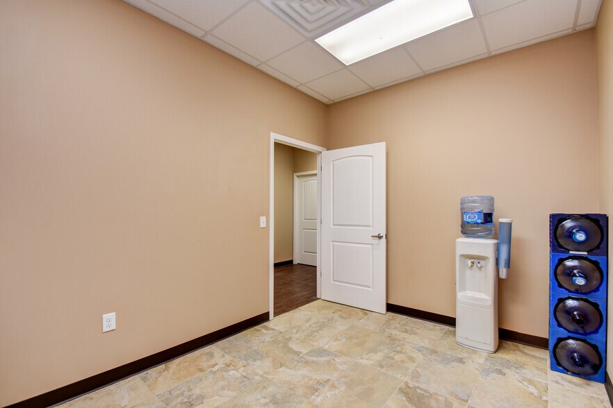 More Photos Of 24396 FM 2090 Rd, Splendora Light Distribution For Sale