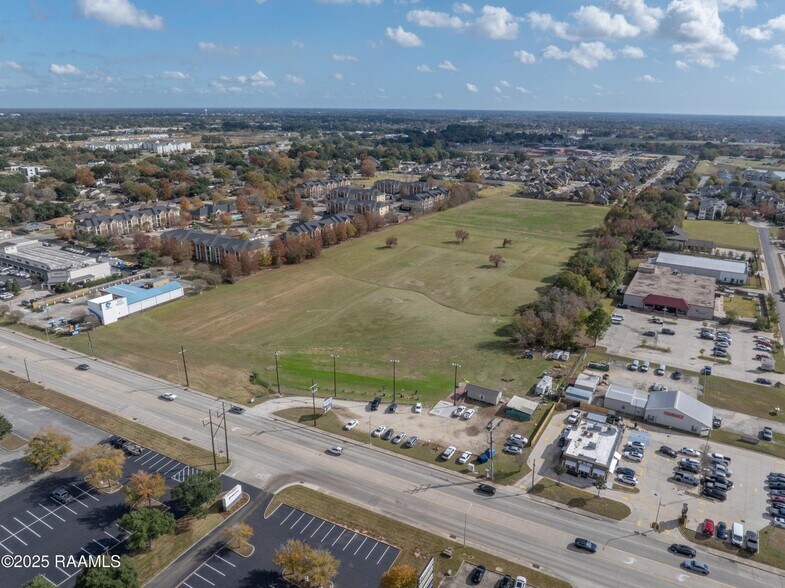 More Photos Of 2231 Kaliste Saloom Rd, Lafayette Land For Sale