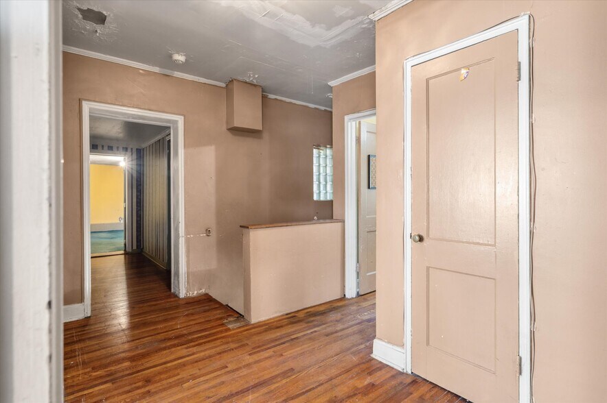 More Photos Of 565 Savannah Hwy, Charleston Office Residential For Sale