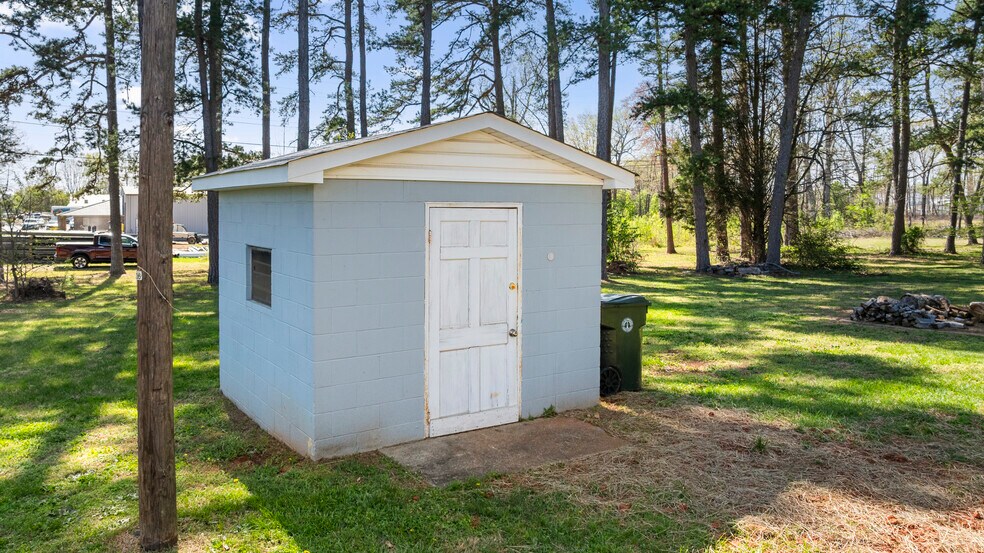 More Photos Of 224-254 Dixon St, Lexington Land For Sale