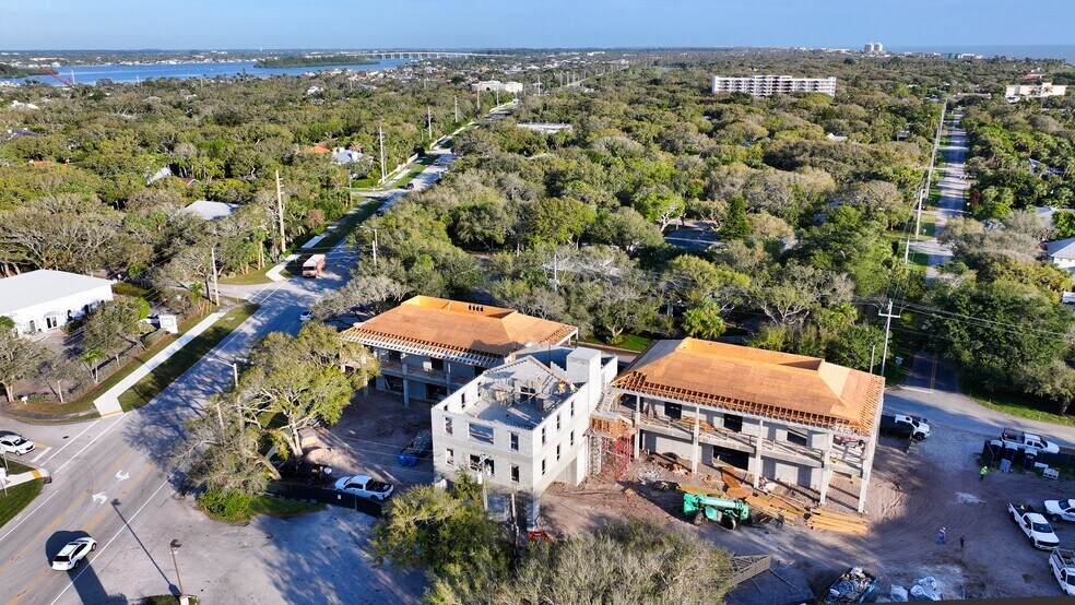 More Photos Of 916 Turtle Cove Ln, Vero Beach Office For Lease