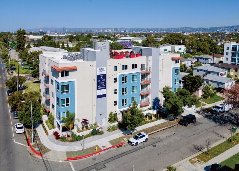 More Photos Of 3567 Chesapeake Ave, Los Angeles Apartments For Sale