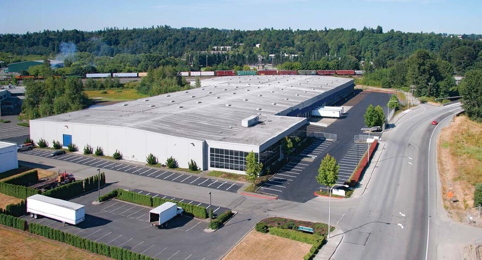 More Photos Of 555-589 Monster Rd SW, Renton Warehouse For Sale