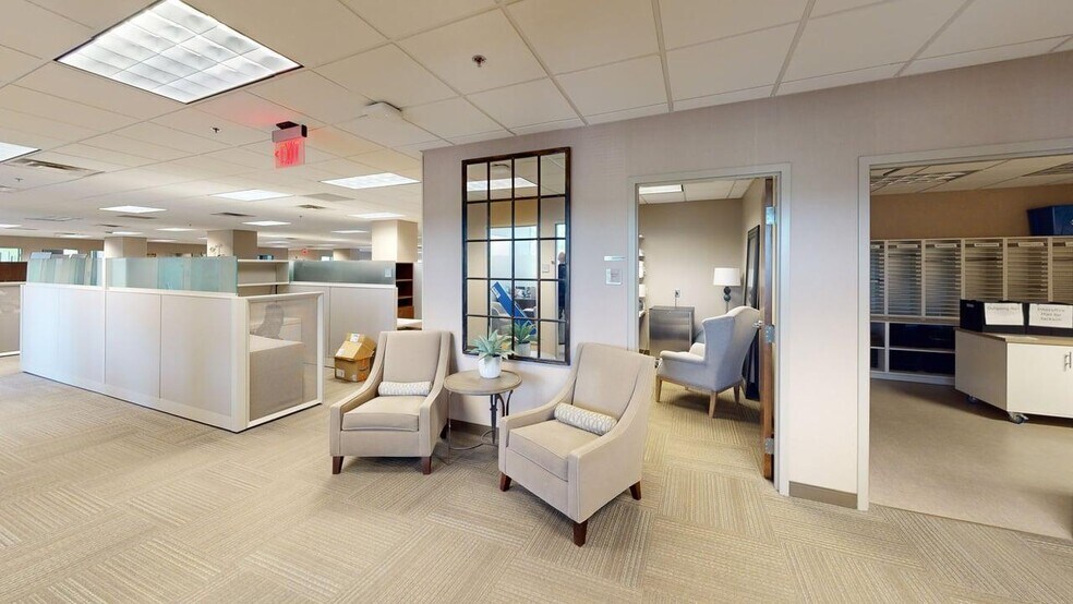 More Photos Of 5310 Maryland Way, Brentwood Office For Lease