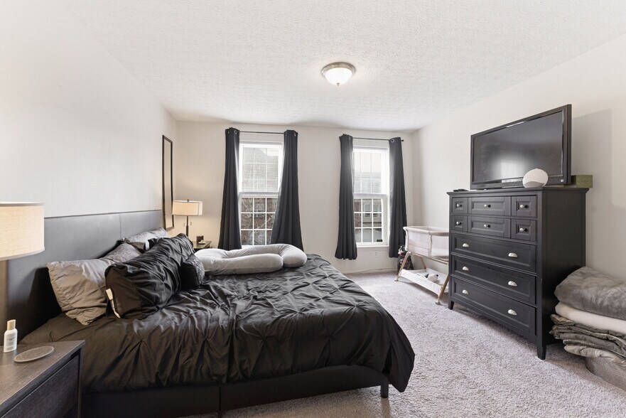 More Photos Of 526 W 1st Ave, Columbus Multifamily For Sale