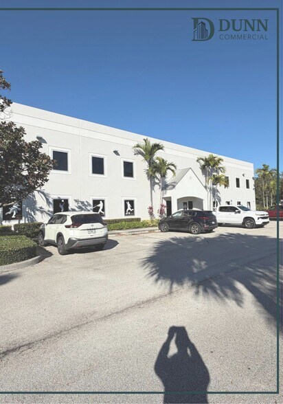 More Photos Of 750 NW Enterprise Dr, Port Saint Lucie Warehouse For Lease