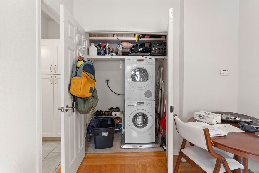 More Photos Of 74 Pearl St, Oakland Apartments For Sale